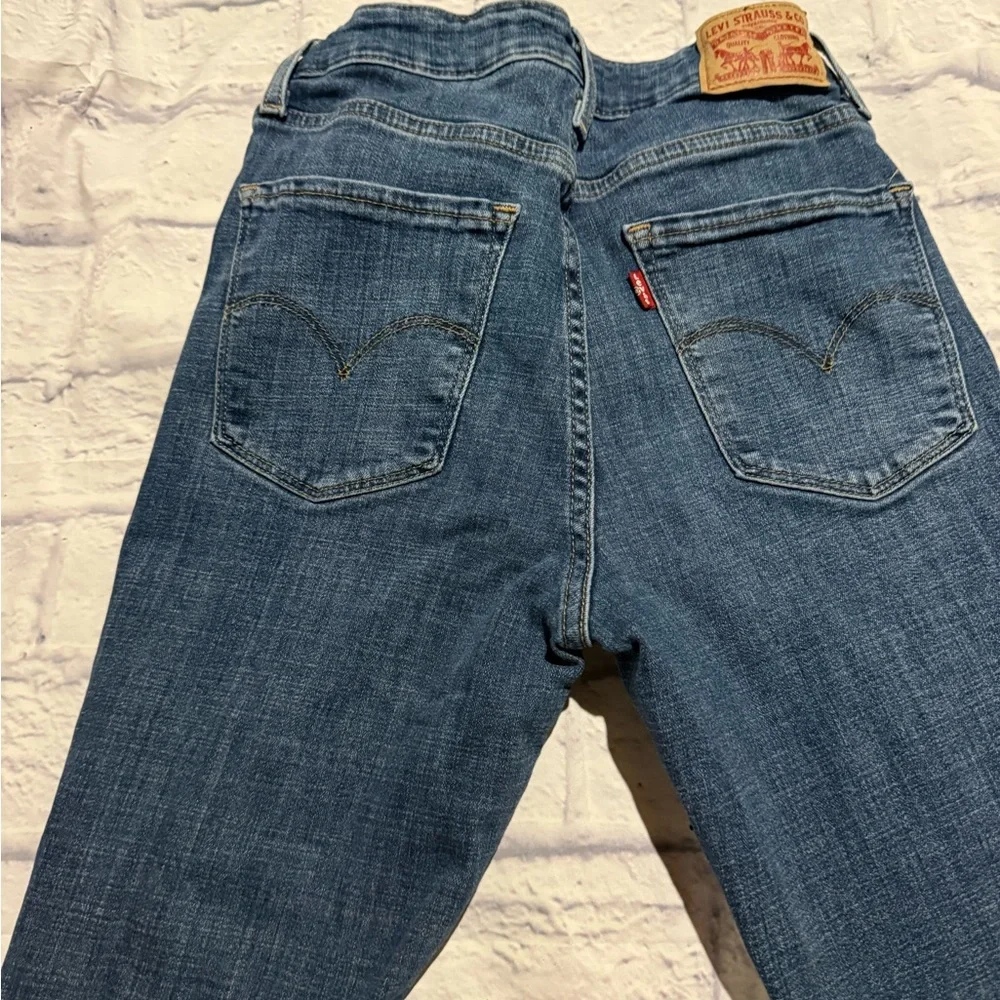 Levi's Denim High Rise Skinny Jeans - Picture 2 of 5